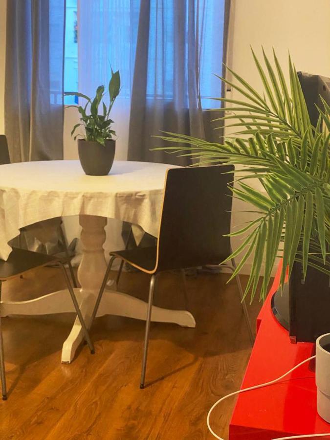 Peres I Valero Habitaciones En Piso Compartido Valencia Bagian luar foto